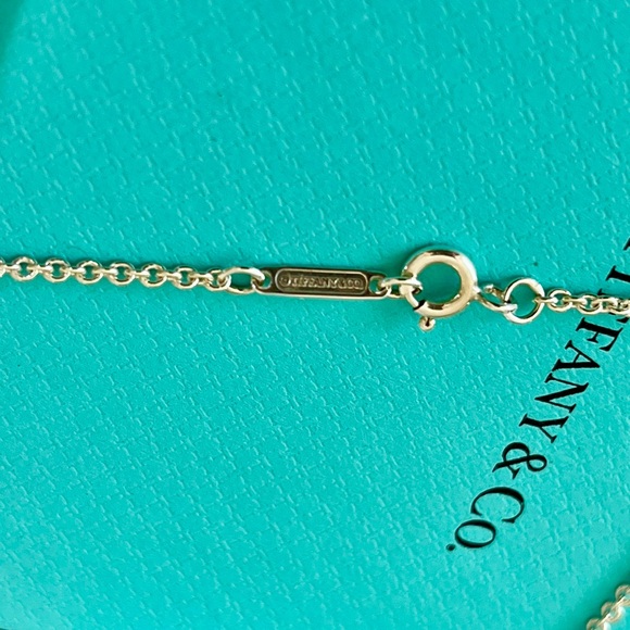 🌹 Tiffany & Co.🌹 Celtic Knot Flower Woven Round Large Necklace - Picture 6 of 8